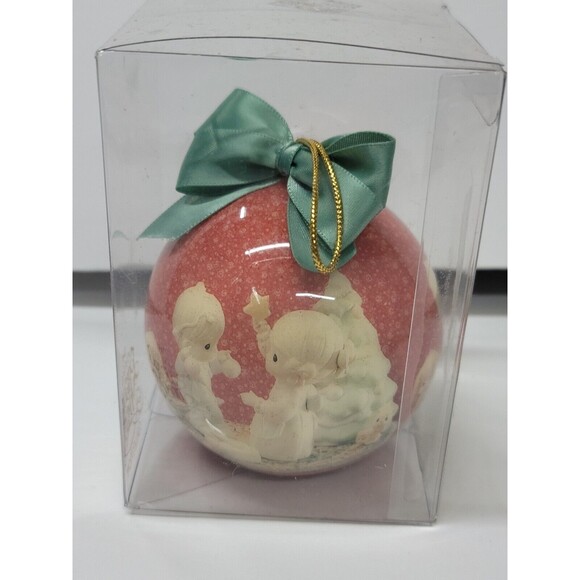Lot of 4 Precious Moments Holiday Ornaments 1994 Enesco Round Balls Bows - Picture 7 of 16